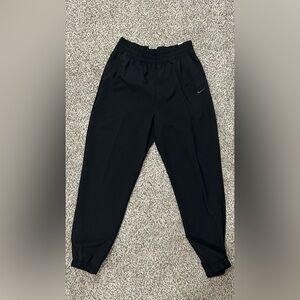 Nike Women's Black Track Pants NWT Size M